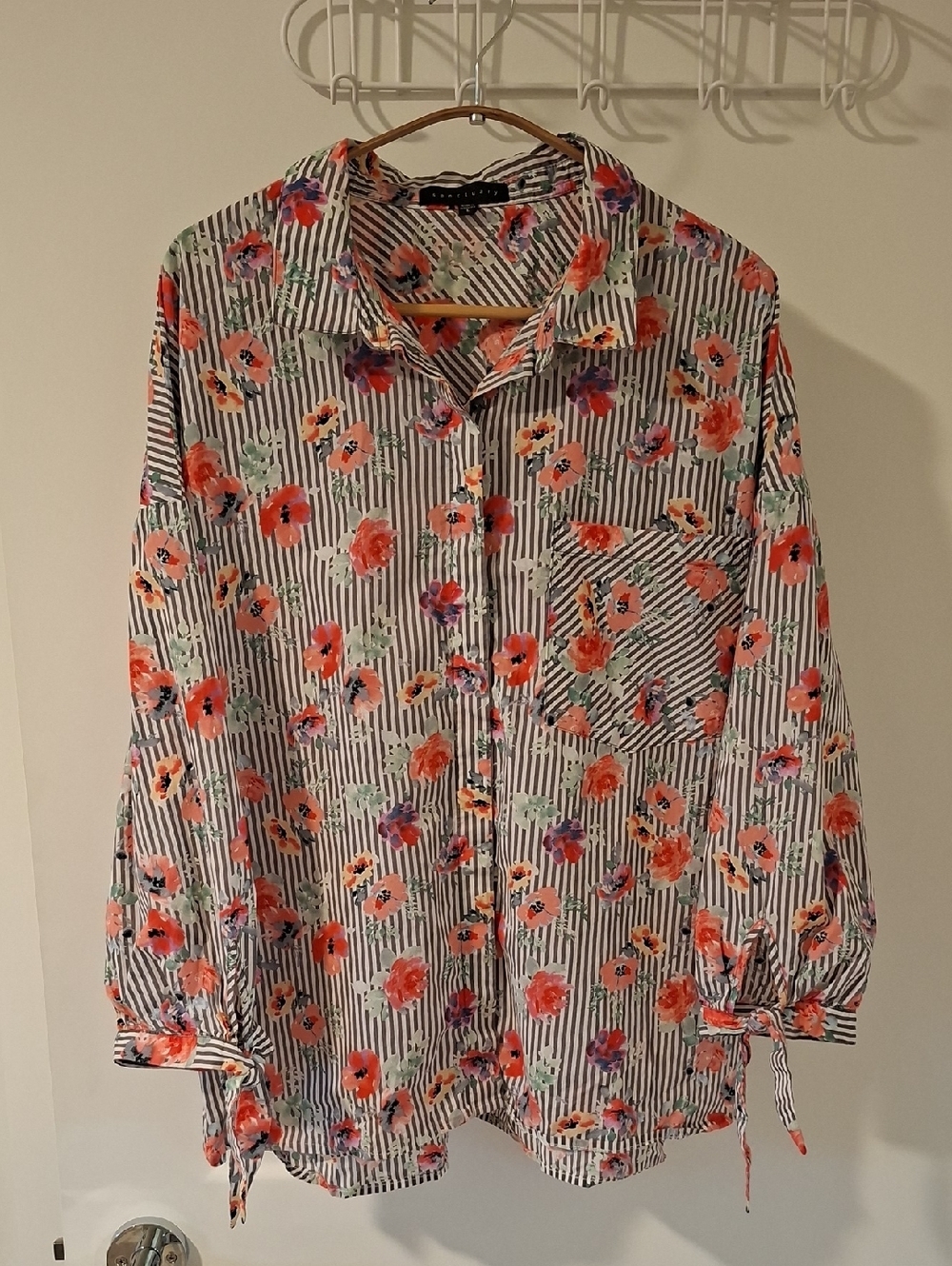Sanctuary Luxurious 100% Cotton Gray Striped & Floral Peasant Blouse (Size L)